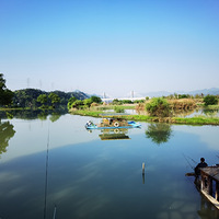 ���°�����������