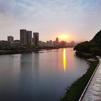 ���°����ĵ������еĶ����ճ�