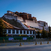 �����Ļ��Ų�����������