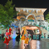 ������һ���ڣ���ǧ����ơ��С����һ������ʢ��