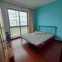 2000/�����ҷ��뻧�ͣ�ͷ���ٽ����ã�������������һ�䡣
