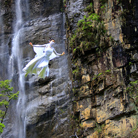 ��Ů�·������Ը�����Ϫ��Ͽ���¾�����