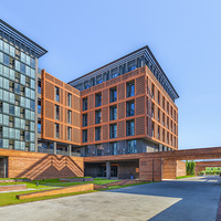 �㽭��ѧ�Ͻ��У��У԰��⣨�ģ�