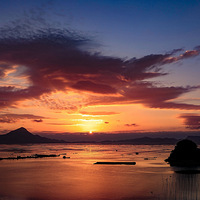 �����ճ���������ϼ��Χɽ��