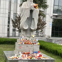 �߿���ʱ�򣬿��Ӽ�Ʒ��ĳԲ���