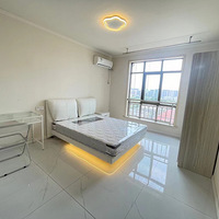 ѧ�����Ǿ�װ�������Գ��⣬�ж����ĳ��������䣬1800���¸�