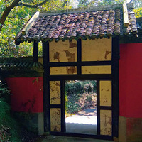 ���Ҿ���B