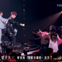 �����ˣ�����Ȼ����00���Լ�����Ӣ��