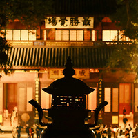 �ú����Ů�Ѹ���