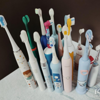 ��ͯ�綯��ˢ�������ع�����ײ�Σ��