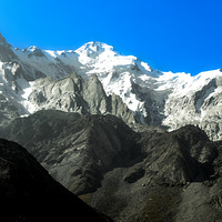 �Ͻ�����;�������ķ羰