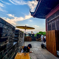 ���յ��Ʋ�Ư����