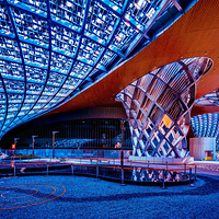 ���ݰ���������Ӿ�����ڿռ�