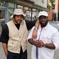 ����Ǳˮ����ʮ�x5029��300�׿�ѹ���棬���г��˶�ʿ�����