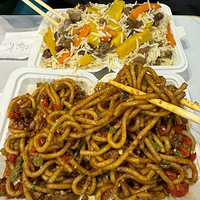 �����ߺܲ����۵������˹ݣ�һ��ʳҲ����