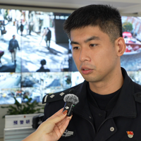 ��������Ů�ӡ�һ�껨��1300��ÿ�ٷ�1��࣬��ȥһ��100����