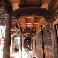 ����ľ������ɽˮ���������£������Ŵ壬�����������Լ�