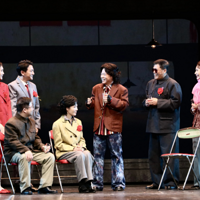 �����֡���־�����ݣ����硶������������дʱ���г��ϵ�ƽ��ʷʫ