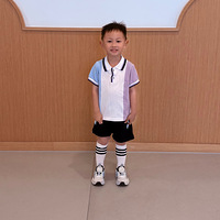 ���ӵ�С�������������ӭ���˵�һ����٣�