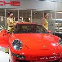 �㳵��Ů--08���ݳ�չ