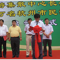 �����γ��ˡ������˹���̬һ����