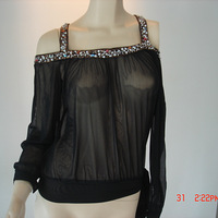 ��������