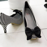 ���� ����̨����Ӱ����˼�˫��Ь