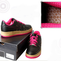 ɹɹ�ղؼ���ı������Ϳ˸����ϵ�ŮЬ