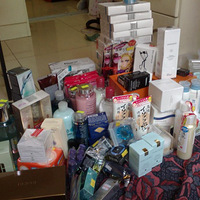 �ҴҸ۰��У�ɹɹ��ױƷ�����۸�