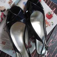 ����ĩ��ɹɹ�ҵ�Ь����Ů��