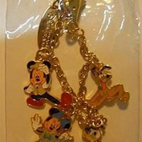 �������������˫��8��٣���ĺɰ����˶��٣�