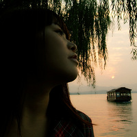 ����Ů�ӳ���