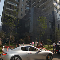 �����Ļ鳵��������