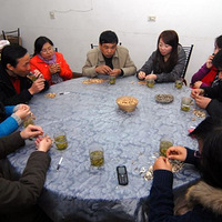 337�Ҹ���ȫ��¼���ں���ɫ��������ͷ��