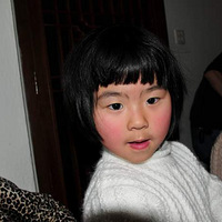 ��ɱ����Ϸ����һλС��Ů