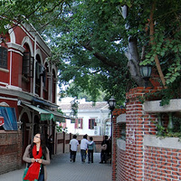 ���߱��ġ���һ���˵Ĺ�����