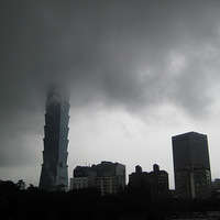 ���ι���