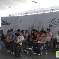 һ�����Դ�����ݿأ�ͷ����M����ȫѵ��Ӫ���Ƚ�����