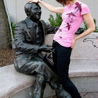 ɵ�ƴ����У������ر��