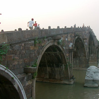 ����ˮ�������̽��ǣ�2010.9��30����Ƭ������22¥