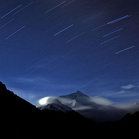 �������У�7�¤η������أ���������С���ʥ��Ĵ��֮ĸ