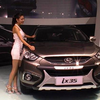 ����ȥ����������չ�������㳵��Ů�͸����