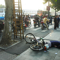 3���ֵĸߵ���������ˤ�ö�������������Ѫֱ��