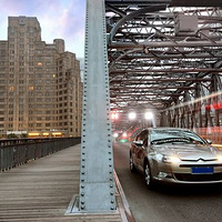 �������£��������������־��C5���������»�