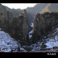 ѩɫҫ����  ����̫�Ӽ⣨������ϣ�