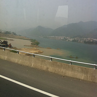 ����ʯ�ߡ�����ɽ2���Ρ�����