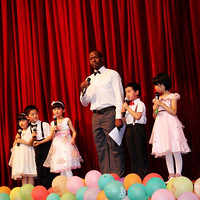 ����ĸУ3֮3�׶�԰��һ����