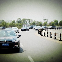 һ�����г����԰�֮����վ