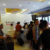 �Լݳ��λƺӺ��ڡ�������ɽ