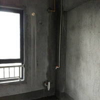 �·���ͬ��ûǩ��һ��̨�����ǽ�澡Ȼ©ˮ��